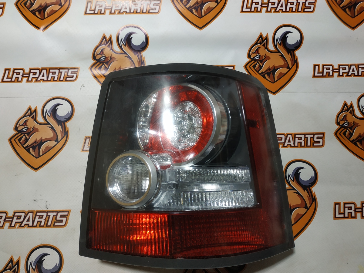 LR036151 LAMPA PRAWA Range Rover Sport L320 (2005-2013) używana